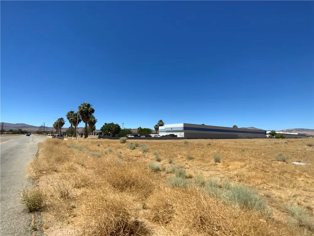 30Th St Palmdale, CA 93550