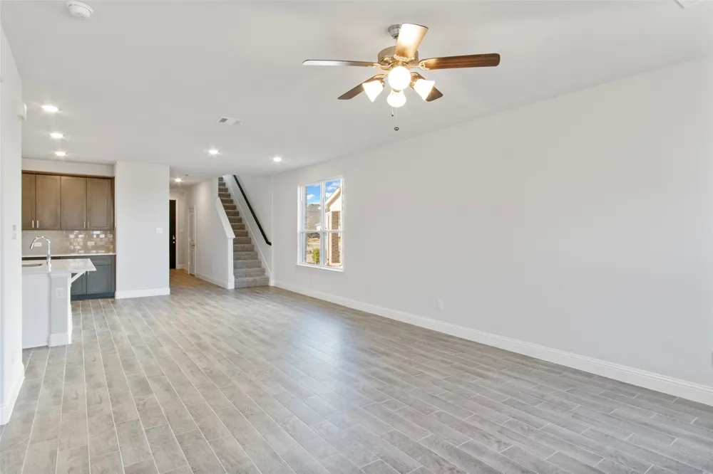 1653 Cloud Cover View Weston, TX 75009