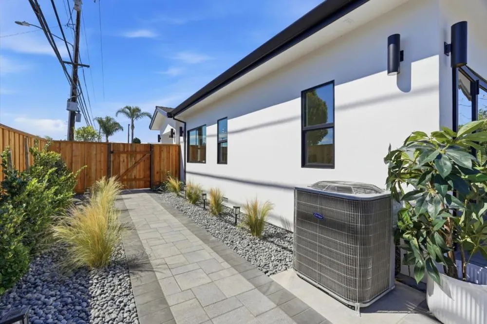 3015 Machado Avenue Santa Clara, CA 95051