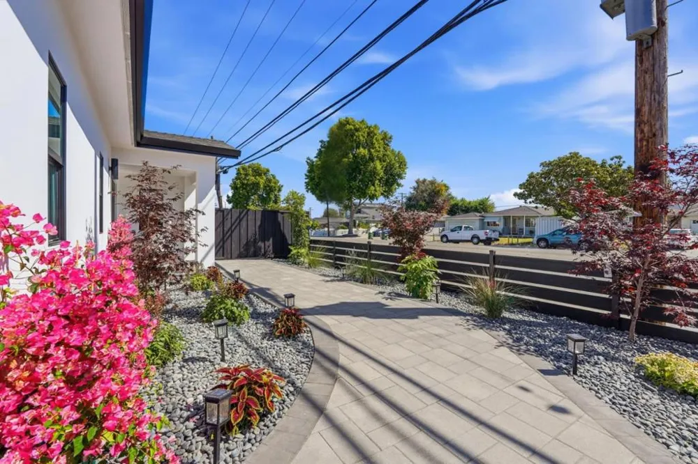 3015 Machado Avenue Santa Clara, CA 95051