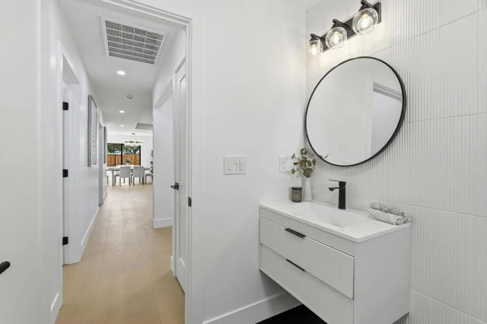 3015 Machado Avenue Santa Clara, CA 95051