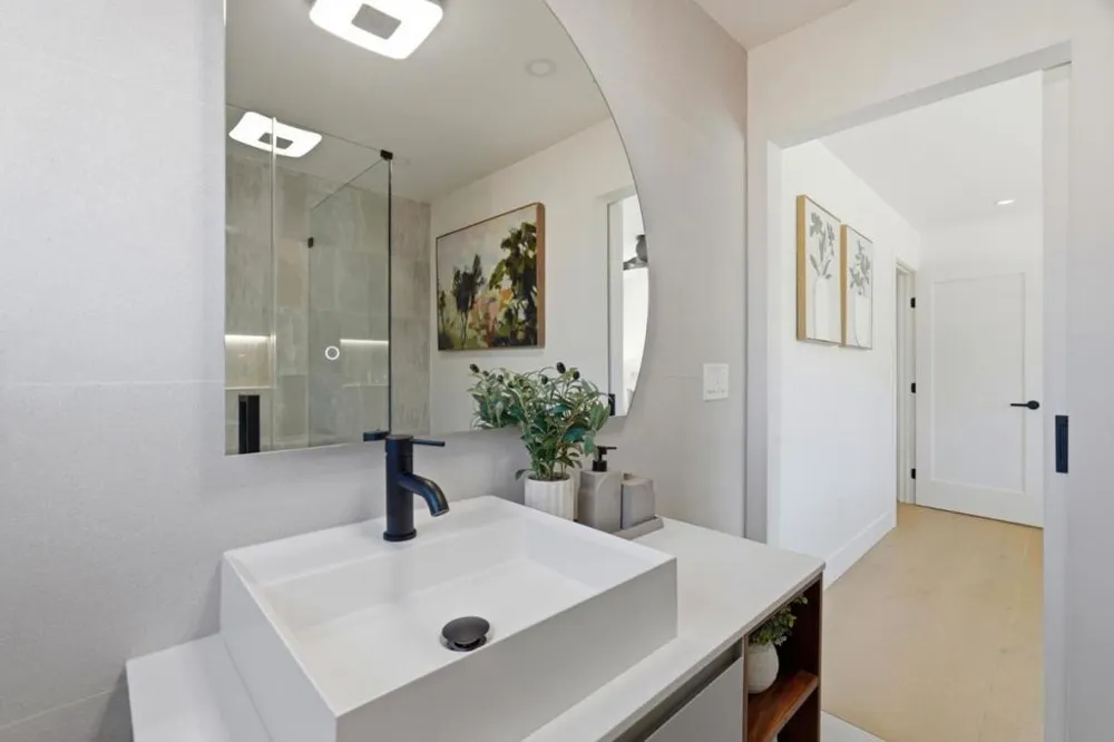 3015 Machado Avenue Santa Clara, CA 95051