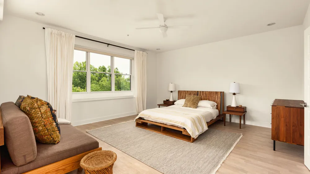 4552 Page Street Austin, TX 78723