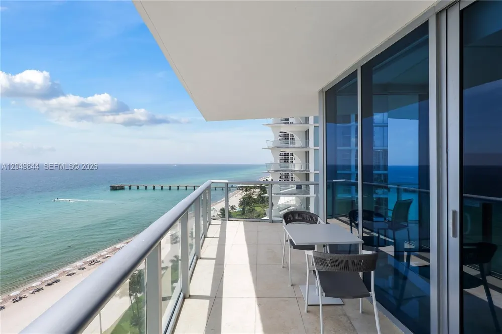 17001 Collins Ave #1401 Sunny Isles Beach, FL 33160