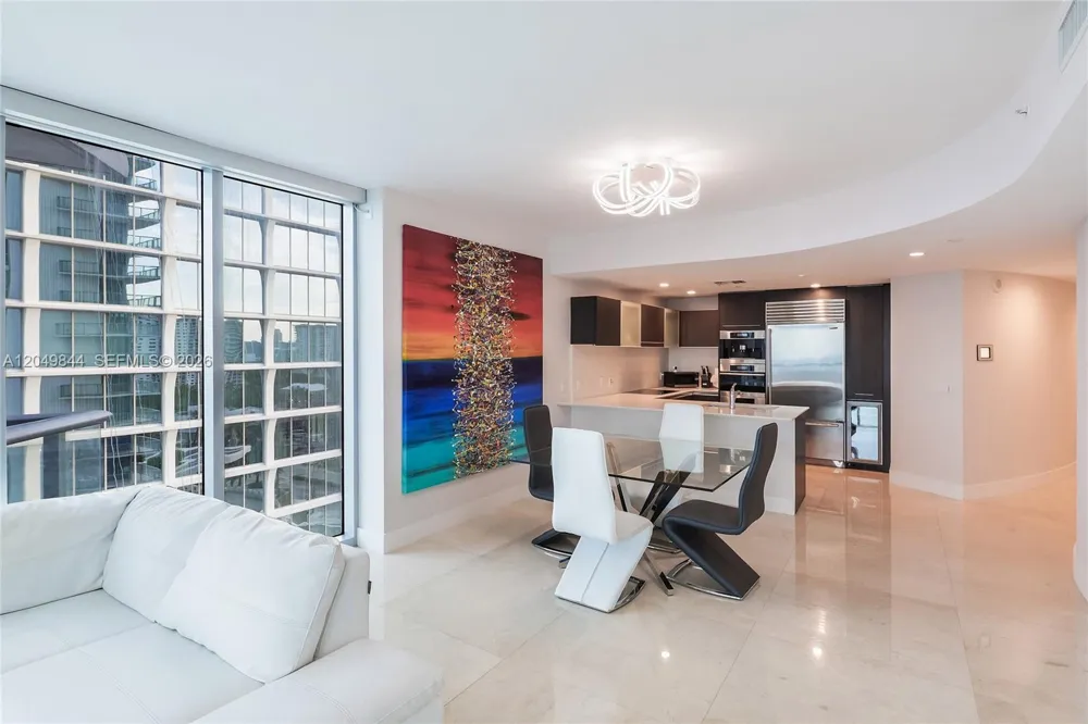 17001 Collins Ave #1401 Sunny Isles Beach, FL 33160