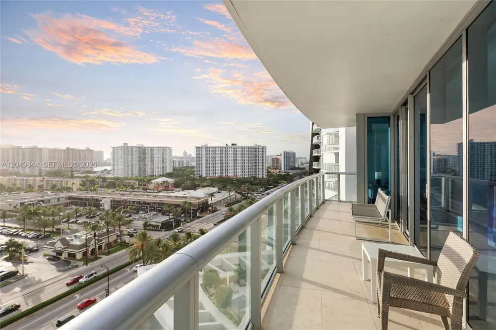 17001 Collins Ave #1401 Sunny Isles Beach, FL 33160