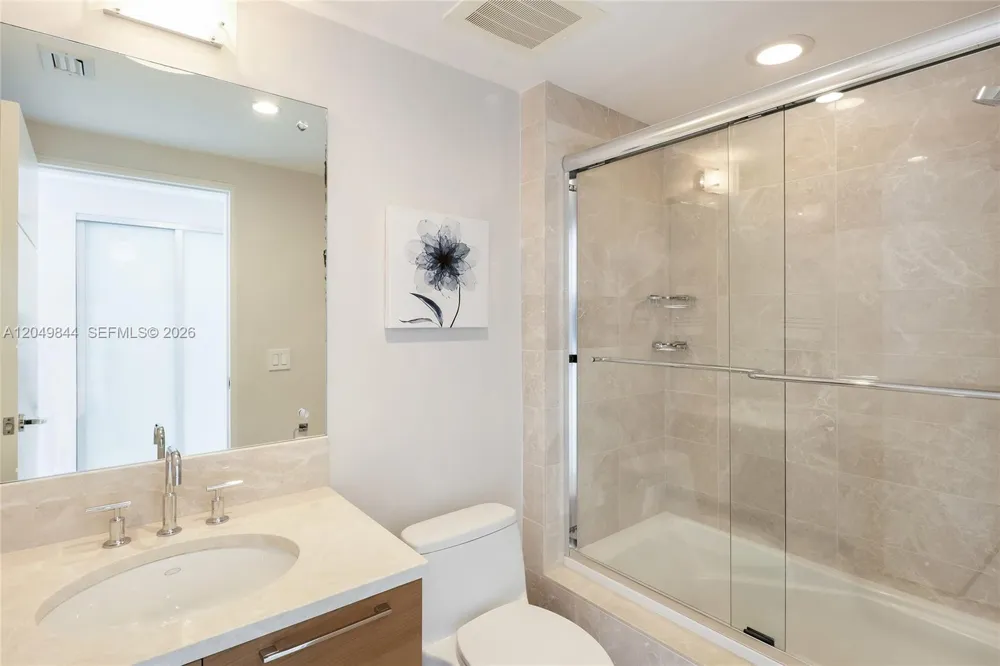 17001 Collins Ave #1401 Sunny Isles Beach, FL 33160
