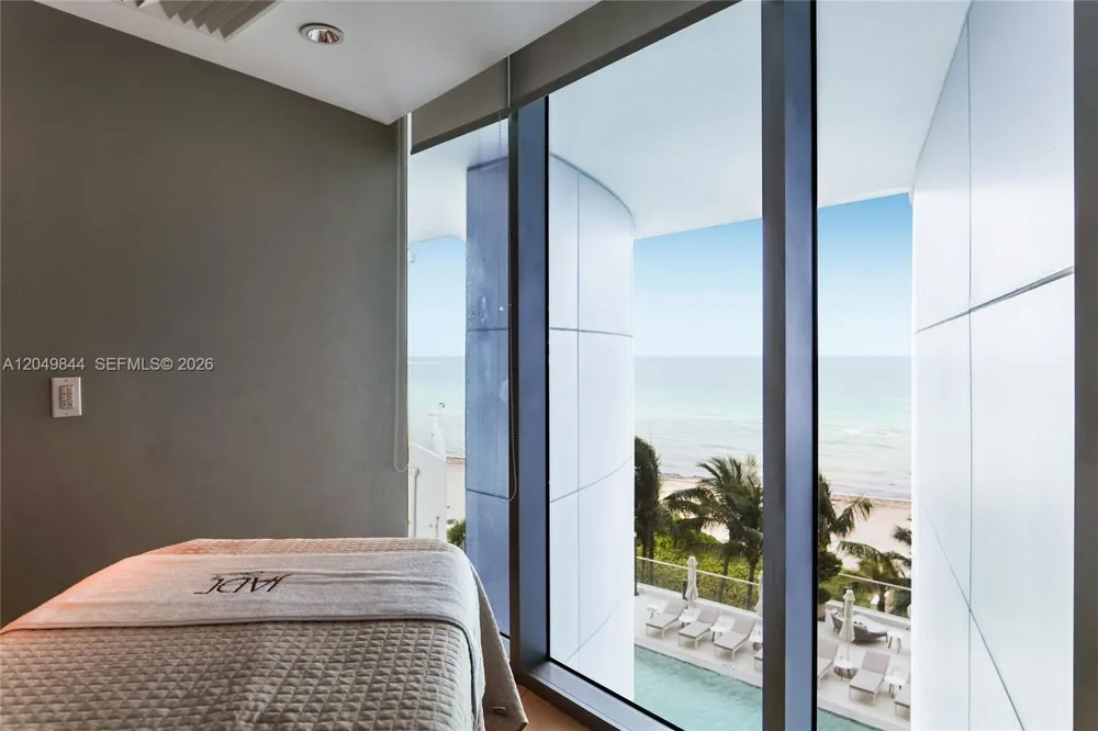 17001 Collins Ave #1401 Sunny Isles Beach, FL 33160