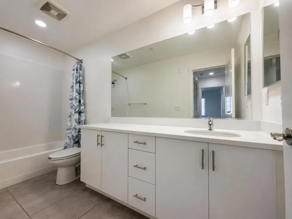 1408 Mauro Pietro Drive #202 Petaluma, CA 94954