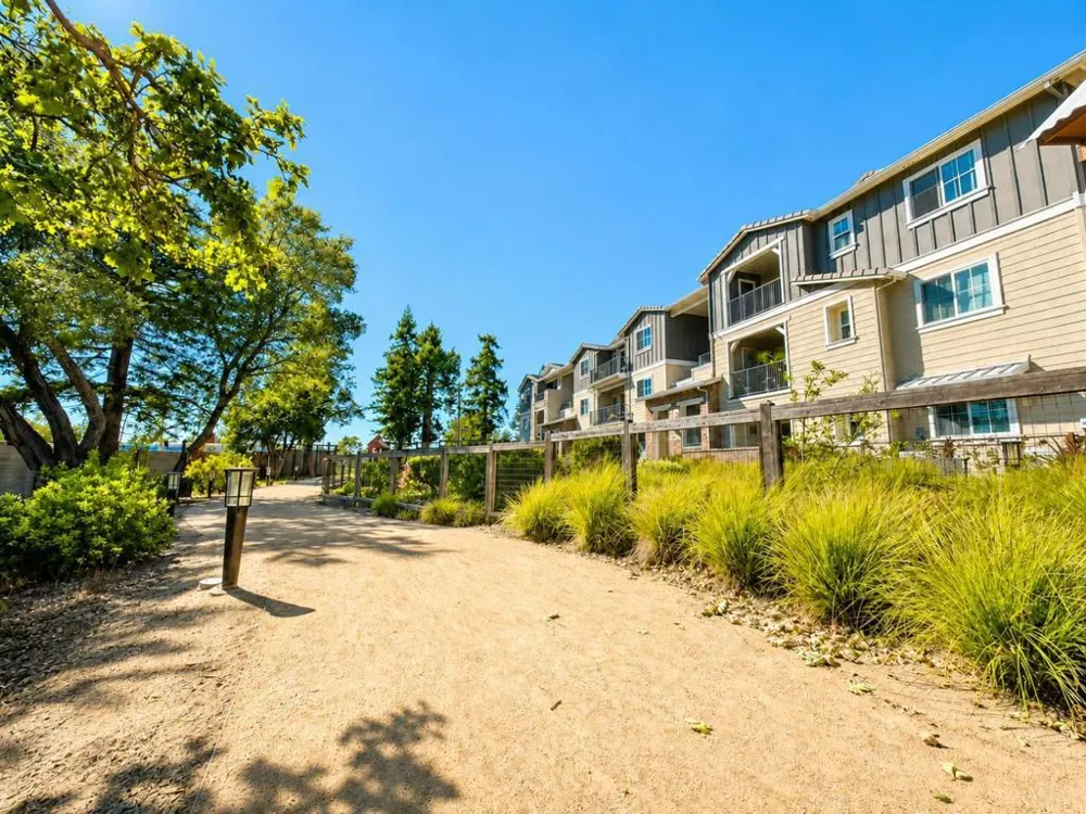 1408 Mauro Pietro Drive #202 Petaluma, CA 94954