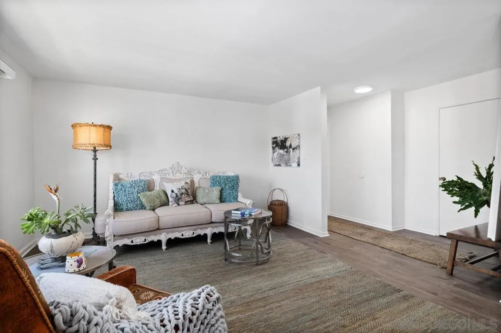 6765 Alvarado Road #5 San Diego, CA 92120