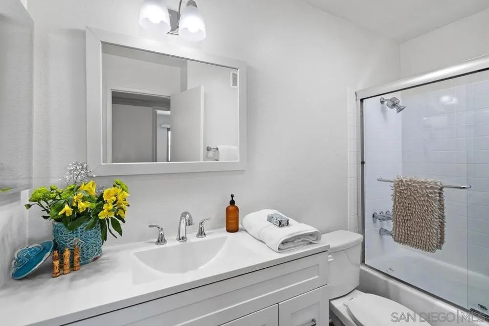 6765 Alvarado Road #5 San Diego, CA 92120