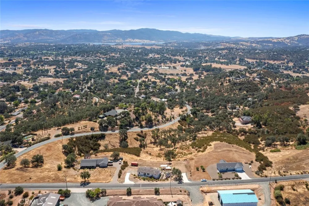 2734 Ross Drive Valley Springs, CA 95252