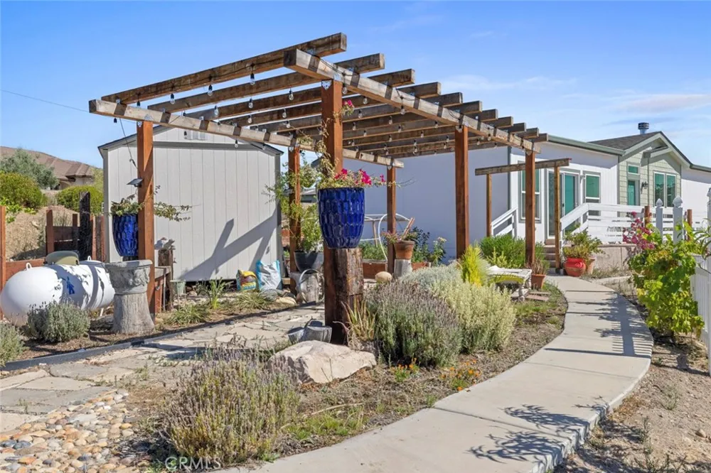2734 Ross Drive Valley Springs, CA 95252