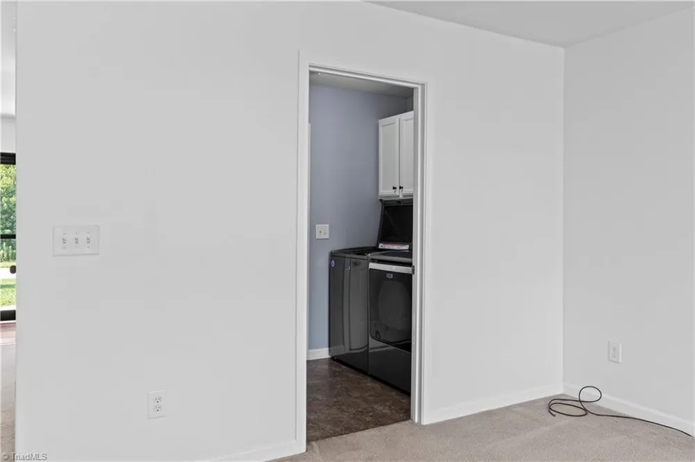 813 Leach Avenue Thomasville, NC 27360