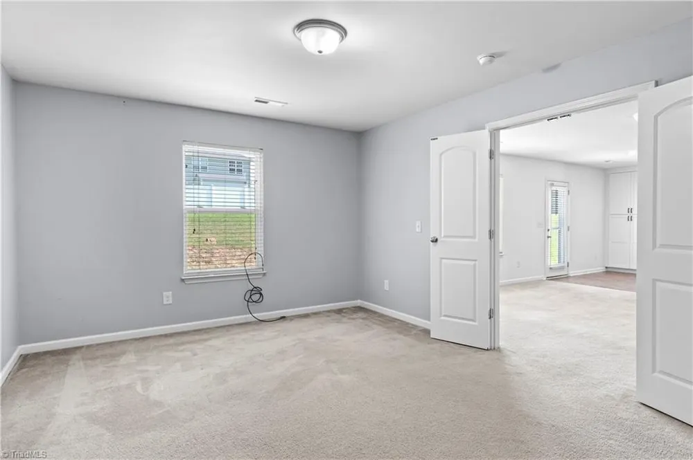813 Leach Avenue Thomasville, NC 27360