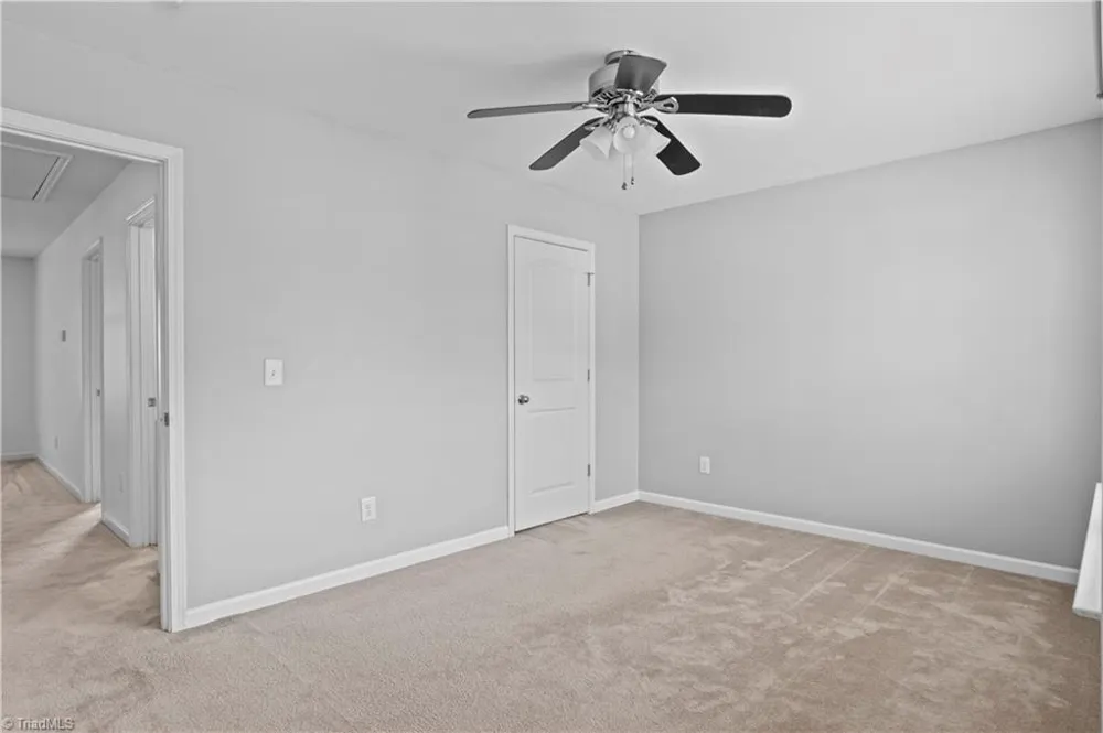 813 Leach Avenue Thomasville, NC 27360