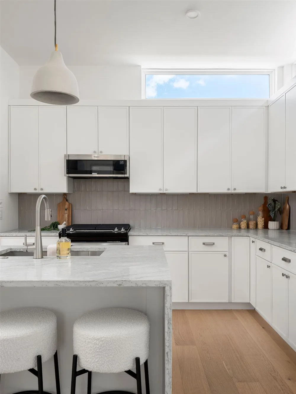 6407 Bradsher #I Austin, TX 78745