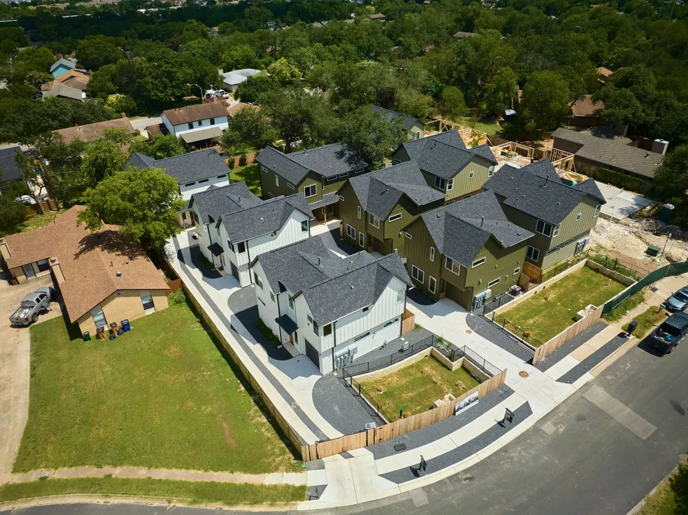 6407 Bradsher #I Austin, TX 78745