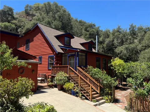 385 Squire Canyon