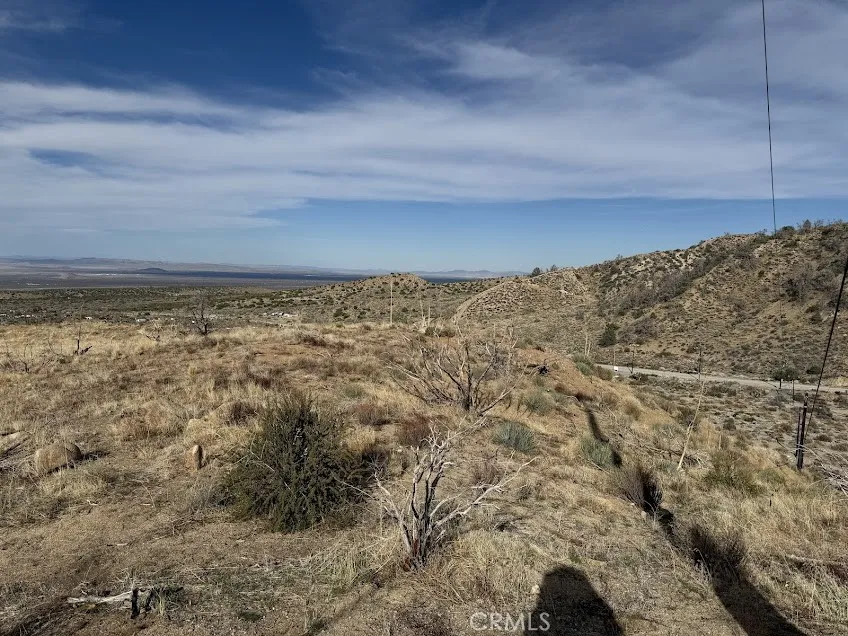 200 Llano, CA 93544