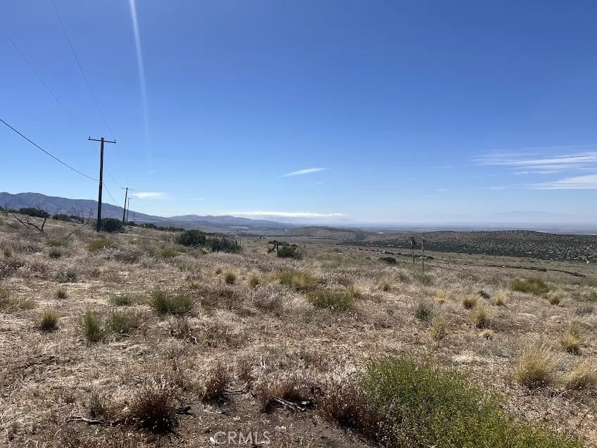 200 Llano, CA 93544