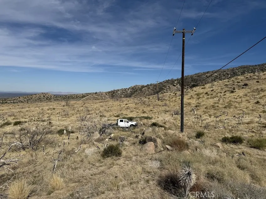 200 Llano, CA 93544