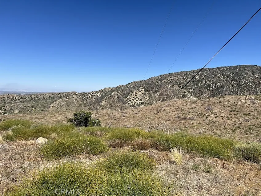 200 Llano, CA 93544