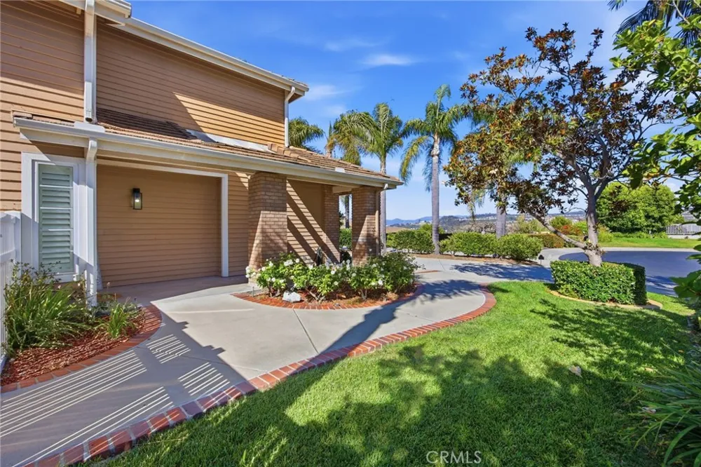 733 Avenida Azor San Clemente, CA 92673