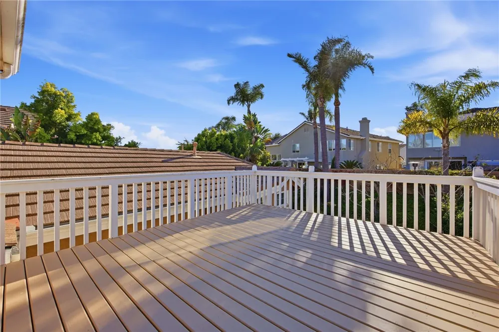 733 Avenida Azor San Clemente, CA 92673