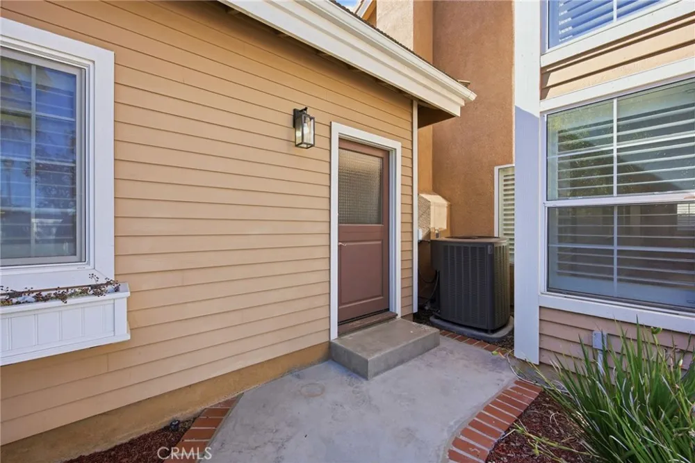 733 Avenida Azor San Clemente, CA 92673