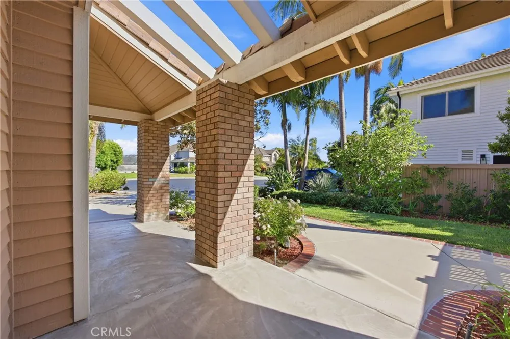 733 Avenida Azor San Clemente, CA 92673
