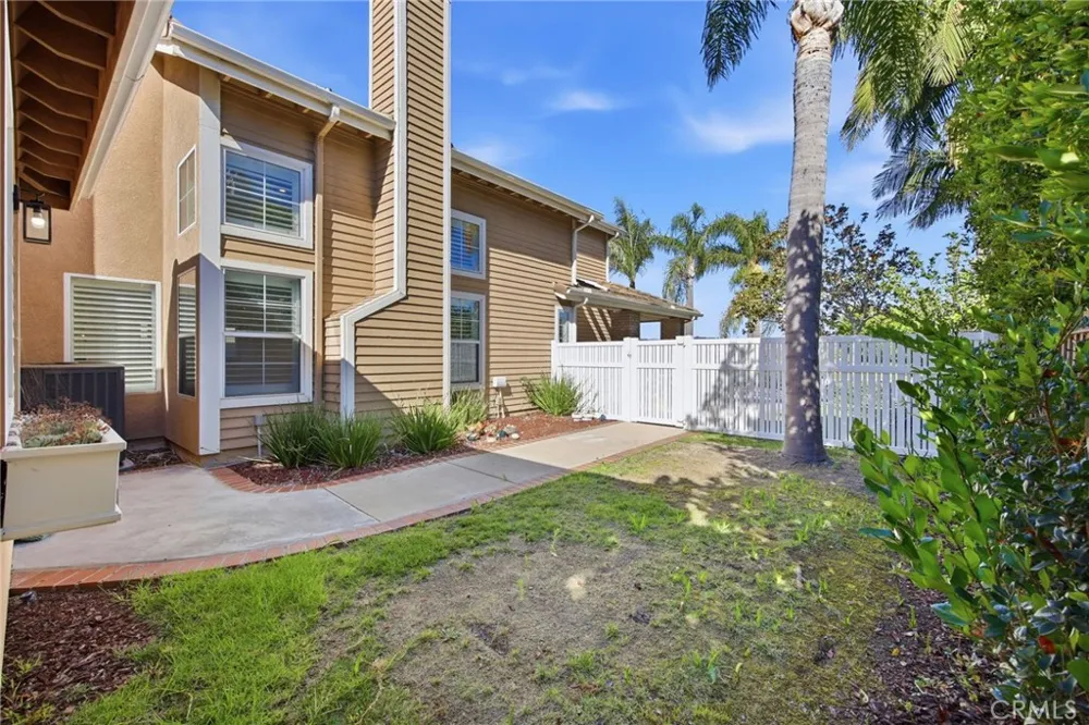 733 Avenida Azor San Clemente, CA 92673