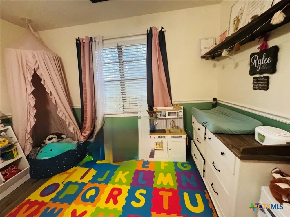 308 S Reagan Street Hamilton, TX 76531