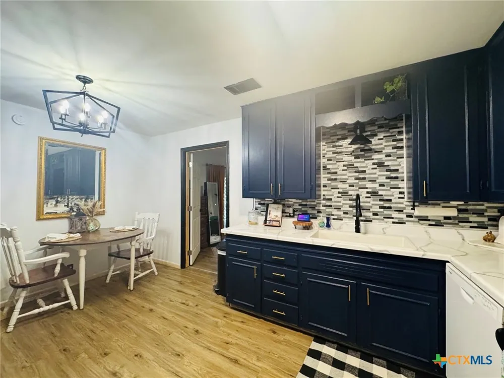 308 S Reagan Street Hamilton, TX 76531