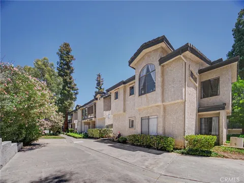 5738 Skyview Way #Unit B