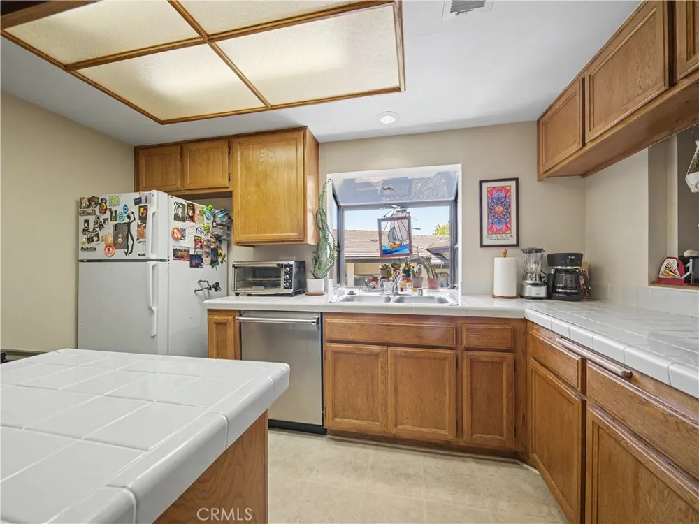 5738 Skyview Way #Unit B Agoura Hills, CA 91301