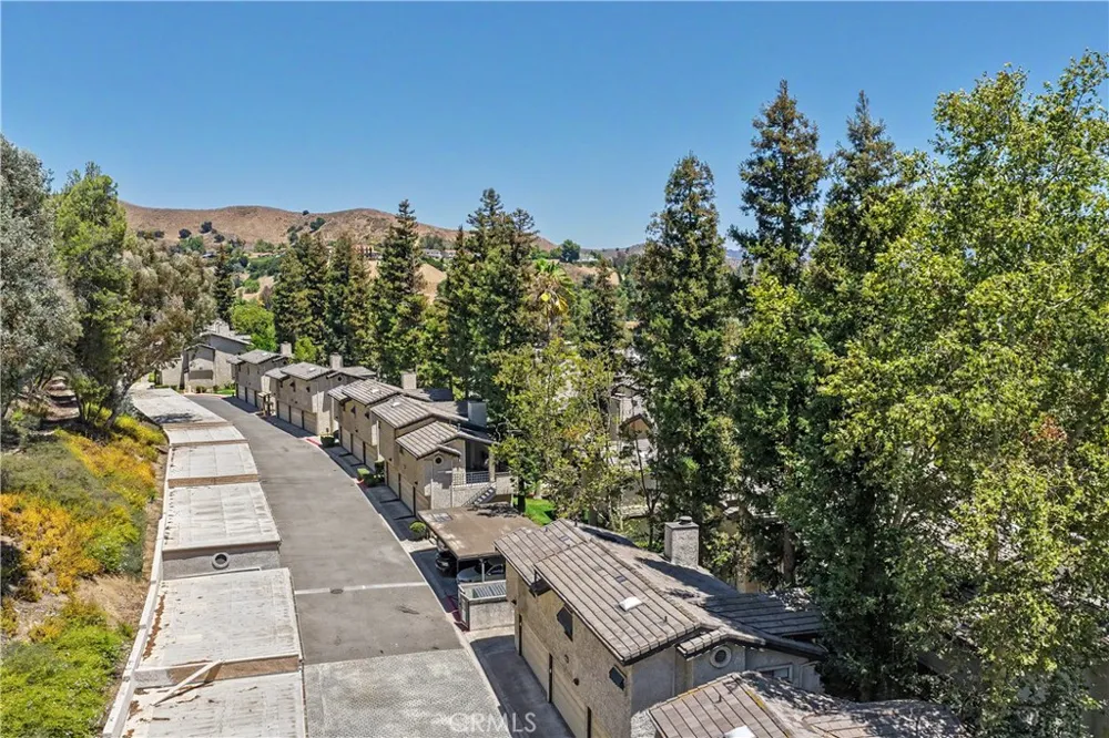 5738 Skyview Way #Unit B Agoura Hills, CA 91301