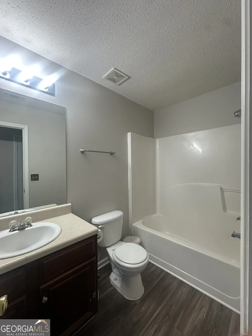 2171 Boulder Forest DR Ellenwood, GA 30294