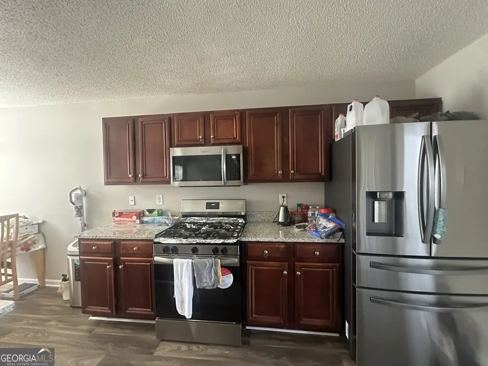 2171 Boulder Forest DR Ellenwood, GA 30294