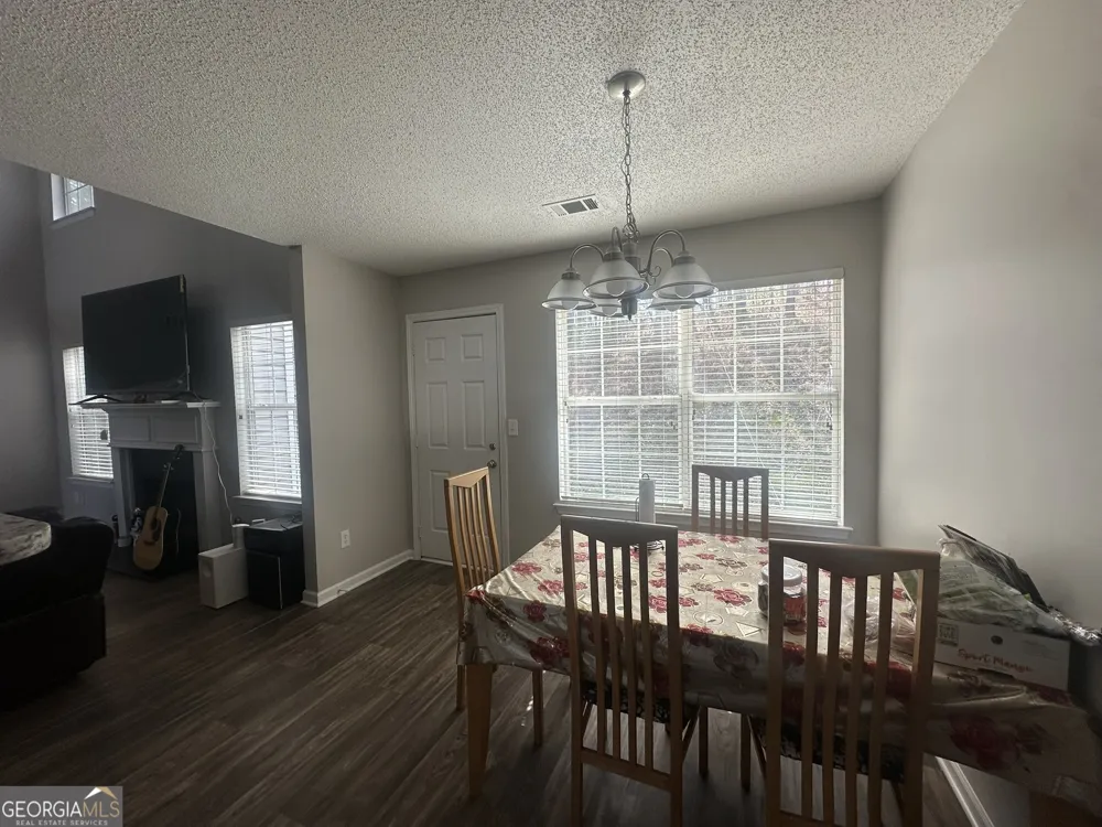 2171 Boulder Forest DR Ellenwood, GA 30294