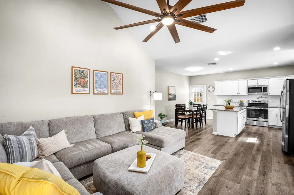 224 Spruce Avenue Luling, TX 78648