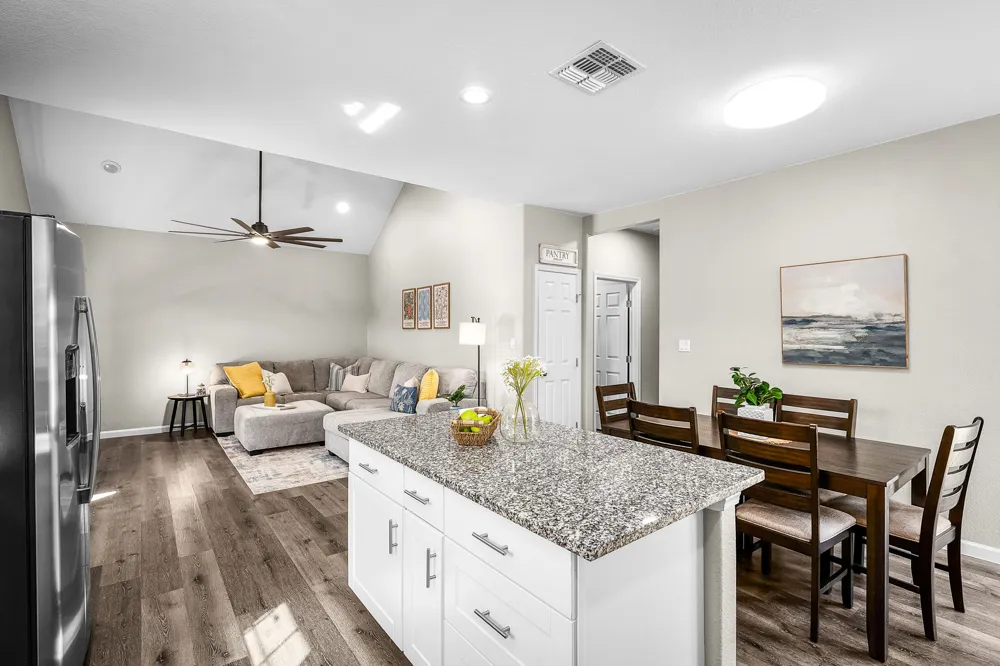 224 Spruce Avenue Luling, TX 78648