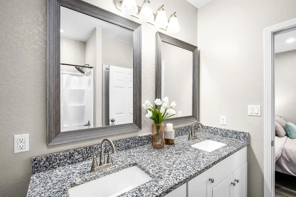 224 Spruce Avenue Luling, TX 78648