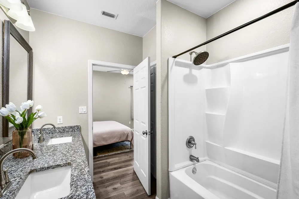 224 Spruce Avenue Luling, TX 78648