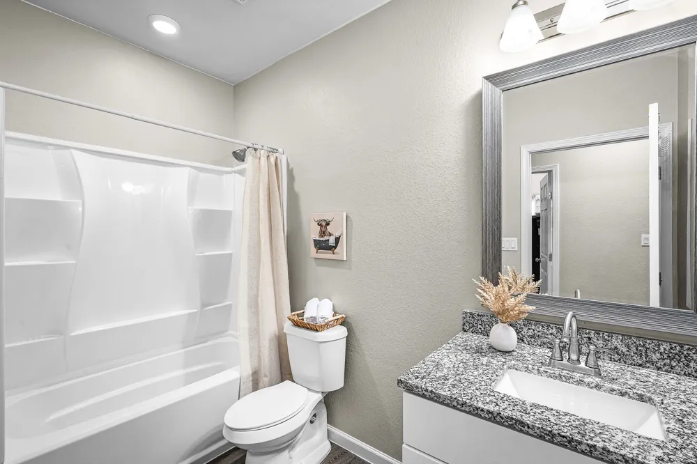 224 Spruce Avenue Luling, TX 78648