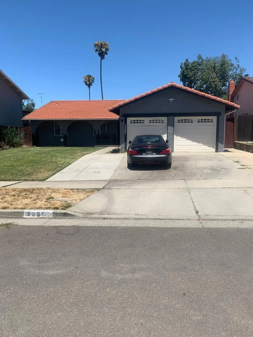 3285 Trebol Lane San Jose, CA 95148