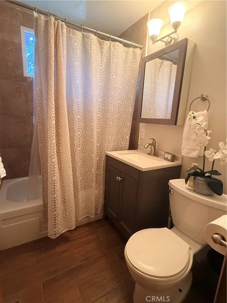 6199 Cedar Angelus Oaks, CA 92305