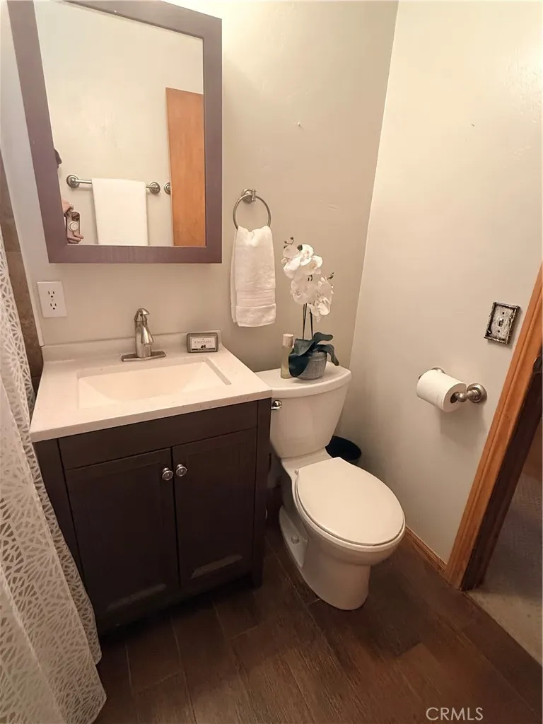 6199 Cedar Angelus Oaks, CA 92305
