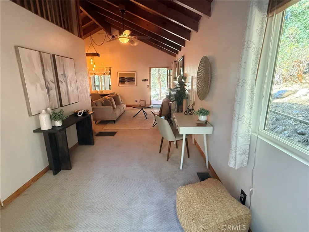 6199 Cedar Angelus Oaks, CA 92305